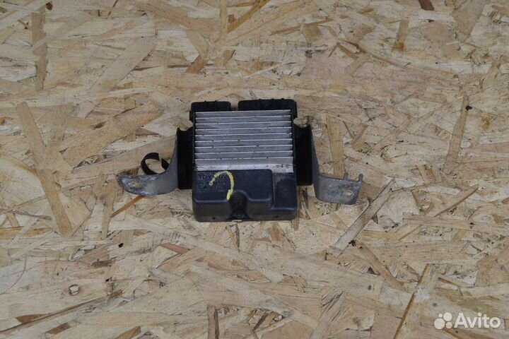 Блок управления форсунками Toyota Noah R60