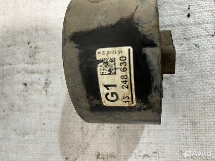 Опора двигателя Opel Astra J, Chevrolet Cruze