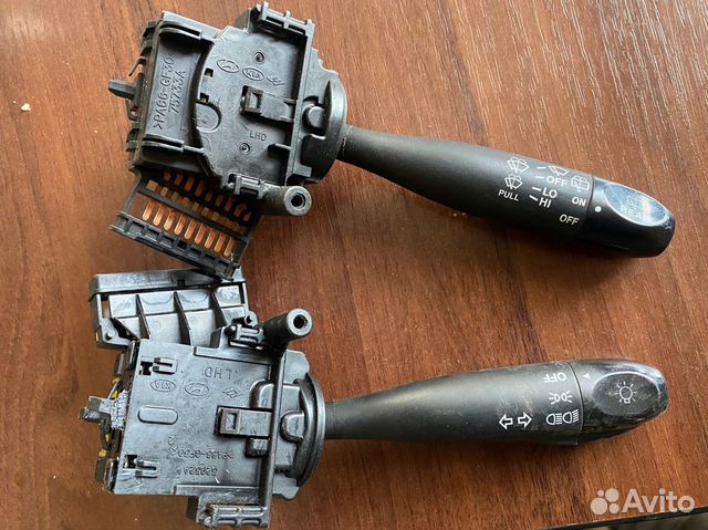 Рычаг поворотов, дворников Хендай Гетц