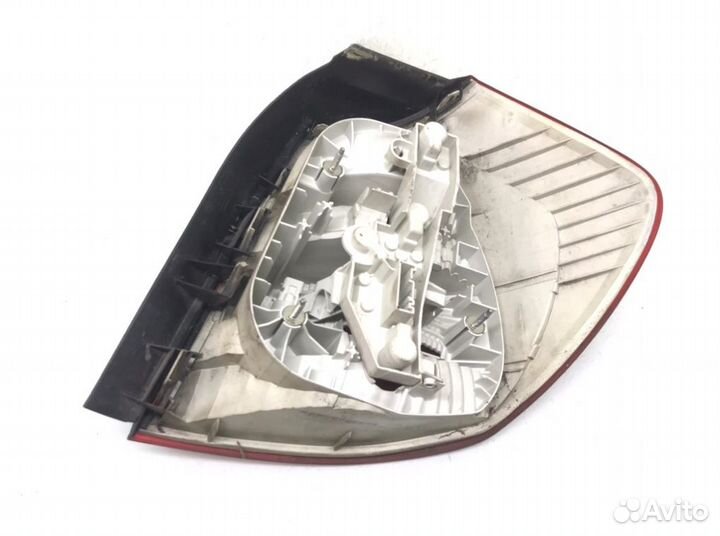 Фонарь 716495504 BMW 1 81/E87 (2004-2011)