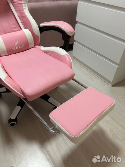 Компьютерное кресло для девочки/девушки