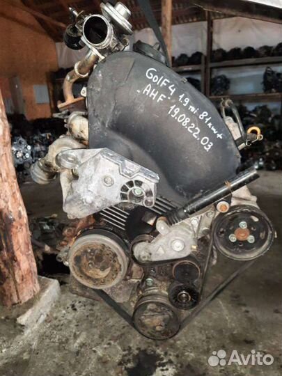 Двигатель Volkswagen Golf 4 2000 AHF