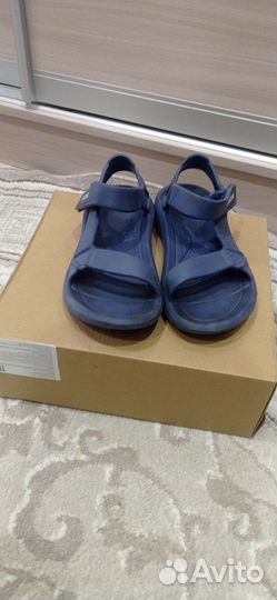 Сандалии для мальчика р. 36