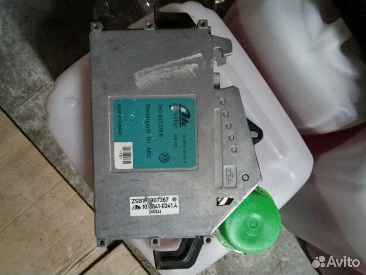 Блок управления ABS фольксваген