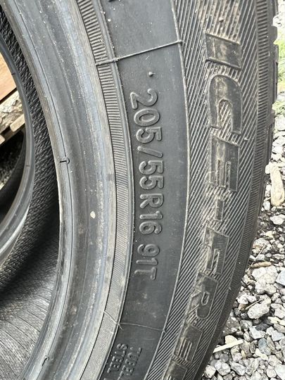 Toyo Observe Ice-Freezer 205/55 R16