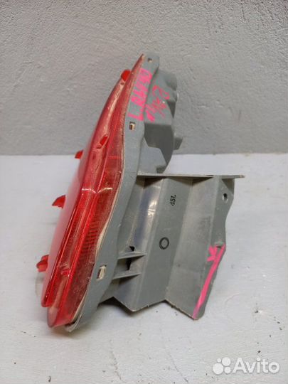 Фонарь противотуманный задний левый Toyota Rav 4