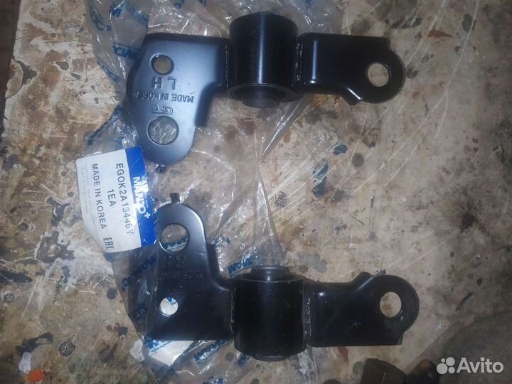 Передние салендблоки от Киа spectra