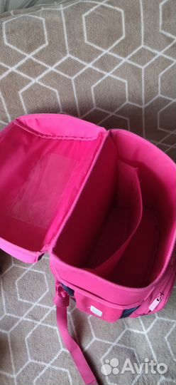 Школьный рюкзак для девочки. Отдам за 2 шоколадки