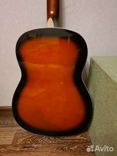 Акустическая гитара