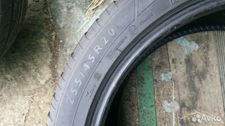 Dunlop SP Winter Sport 3D 255/45 R20