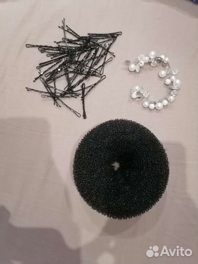 Шпилька и украшение для волос