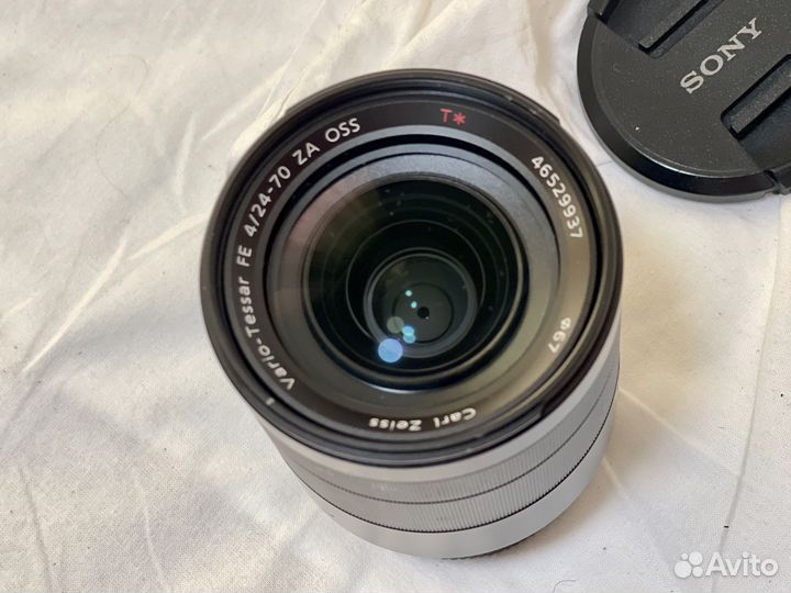 Объектив Sony FE Carl Zeiss 24-70 F4