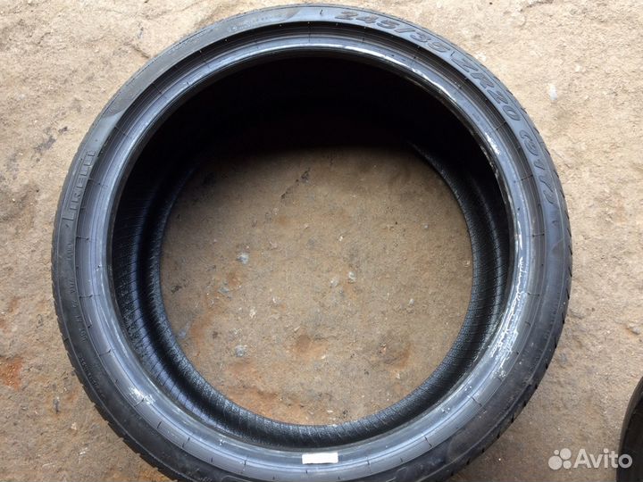 Pirelli P Zero 245/35 R20