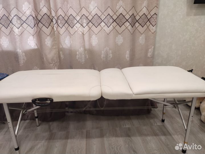 Продам кушетку для массажа