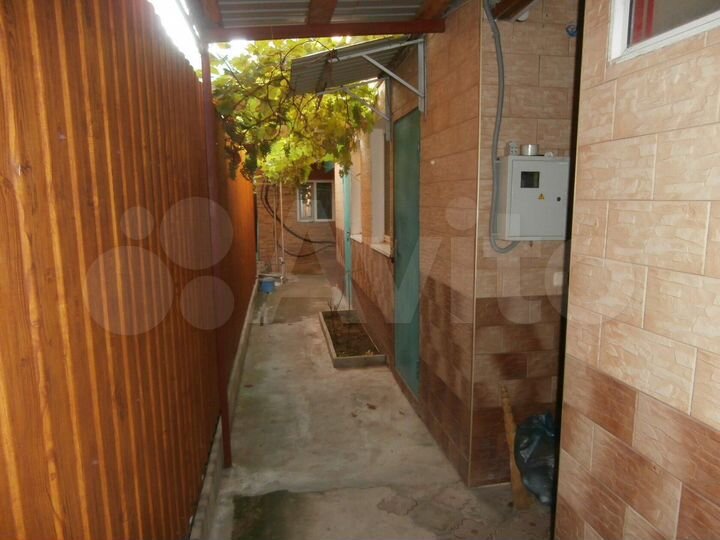 Комната 12 м² в > 9-к., 2/3 эт.