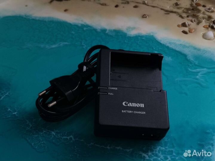 Зеркальный фотоаппарат canon 600d