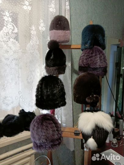 Меховые шапки