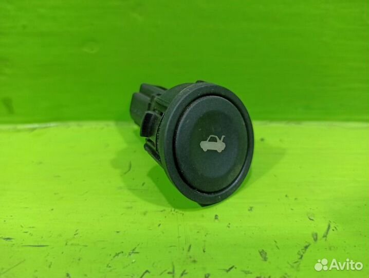 Кнопка открытия багажника Ford Fusion хэтчбэк fyja