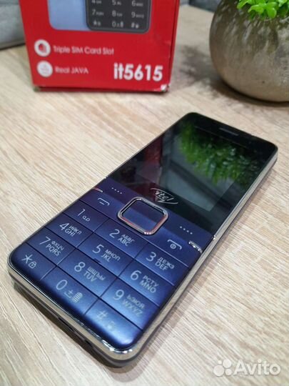 М.22141 Телефон Itel it5615