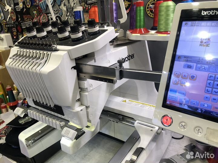 Вышивальная машина Brother PR1000e