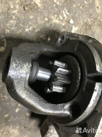 Стартер BMW X3 Е83