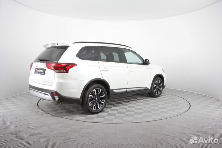 Mitsubishi Outlander 2.4 CVT, 2021, 37 132 км