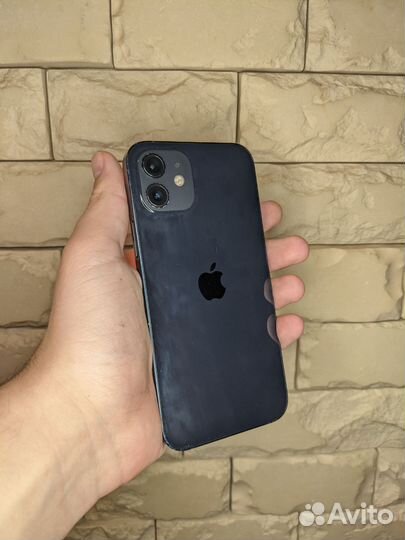 iPhone 12, 64 ГБ