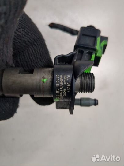 Форсунка топливная Volkswagen Eos, 2009