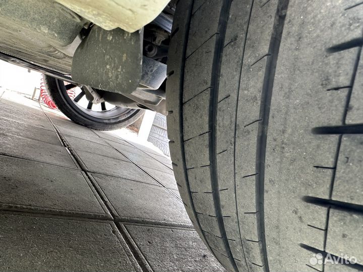 Michelin Pilot Sport 3 Acoustic 245/35 R20 и 275/30 R20