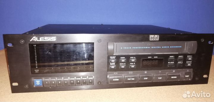 Аудиорекордер Alesis adat