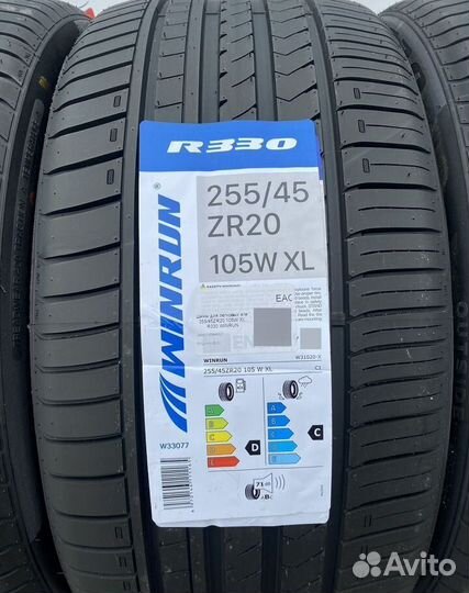 Winrun R330 255/40 R20