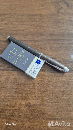 Перьевая ручка parker