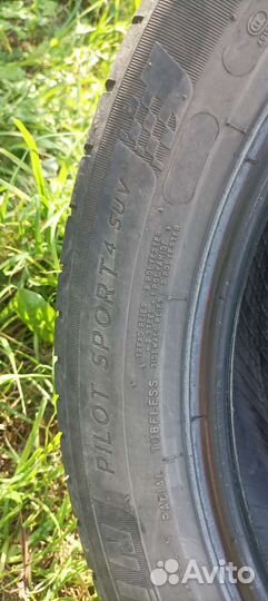 Michelin Pilot Sport 4 SUV 235/50 R19