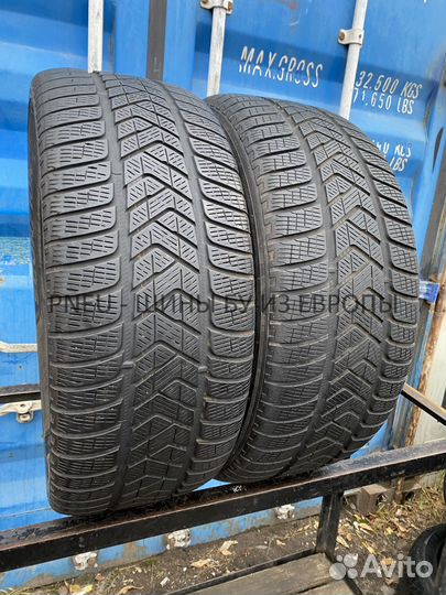 Pirelli Scorpion Winter 255/55 R18 105V