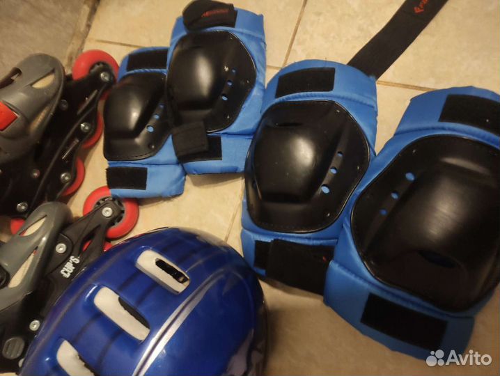 Ролики,защита,шлем защитный комплектом
