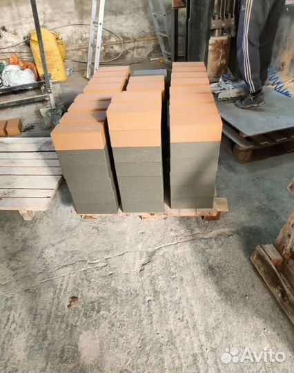 Кирпич от лучших производителей с доставкой