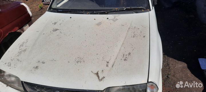 Капот Nissan avenir 1992