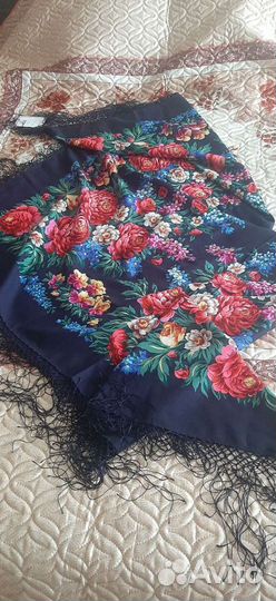 Павловопосадский платок, шерсть