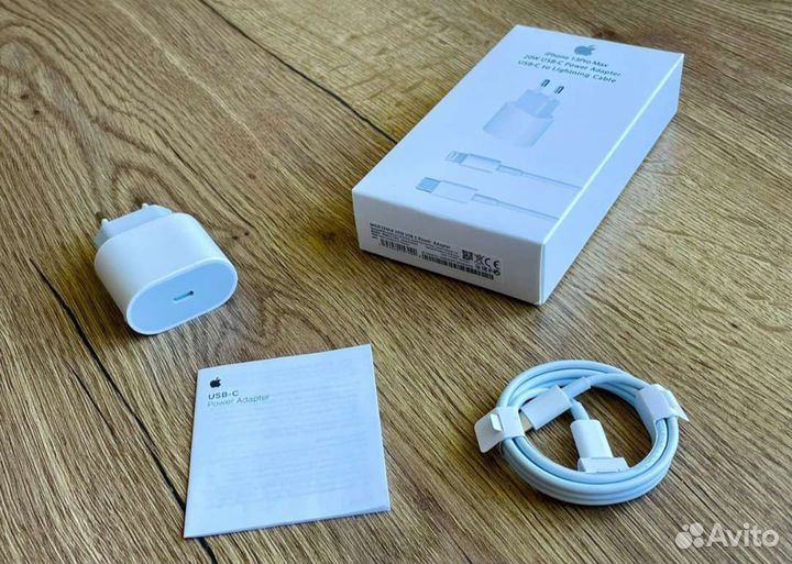 Зарядка на iPhone