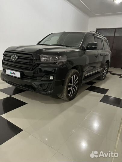 Toyota Land Cruiser 4.6 AT, 2016, 195 000 км