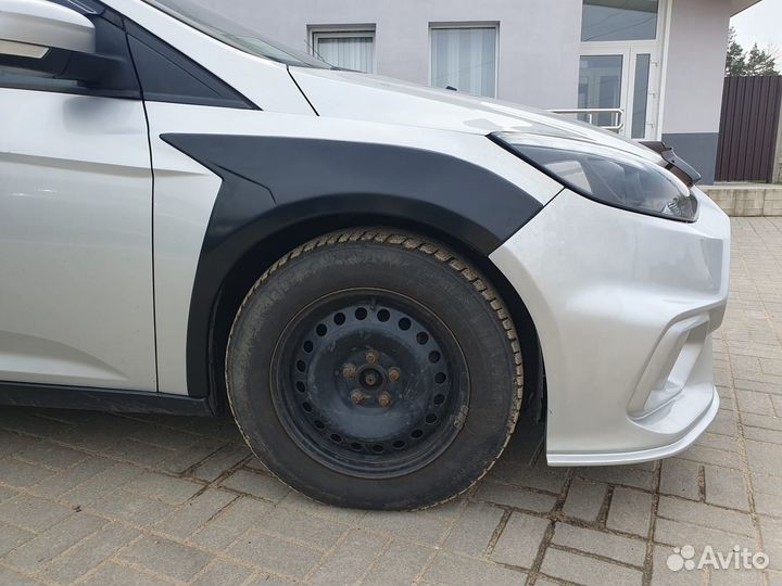 Накладки на арки Ford Focus 3 Дорестайлинг хэтчбек