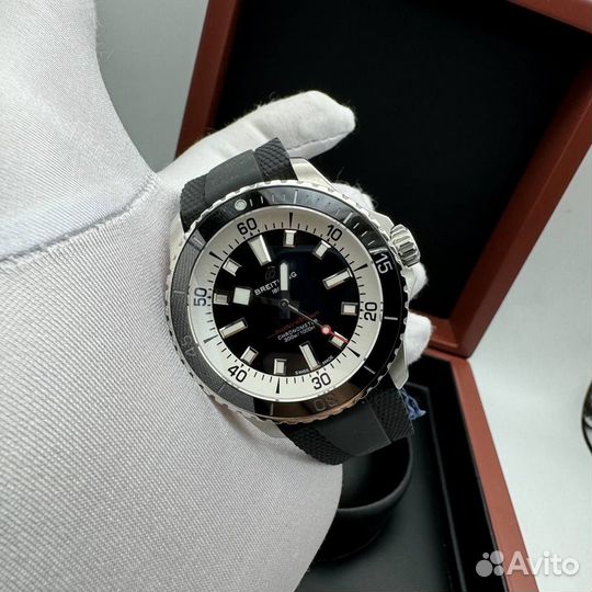 Часы Breitling Superocean 42 мм