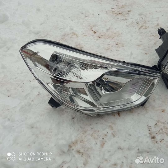 Фара Рено dokker