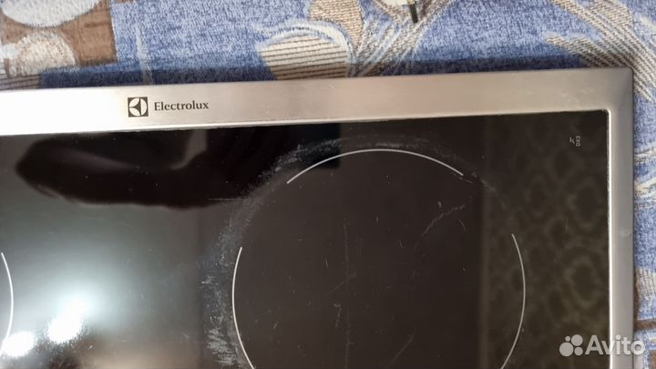 Варочная панель электрическая electrolux