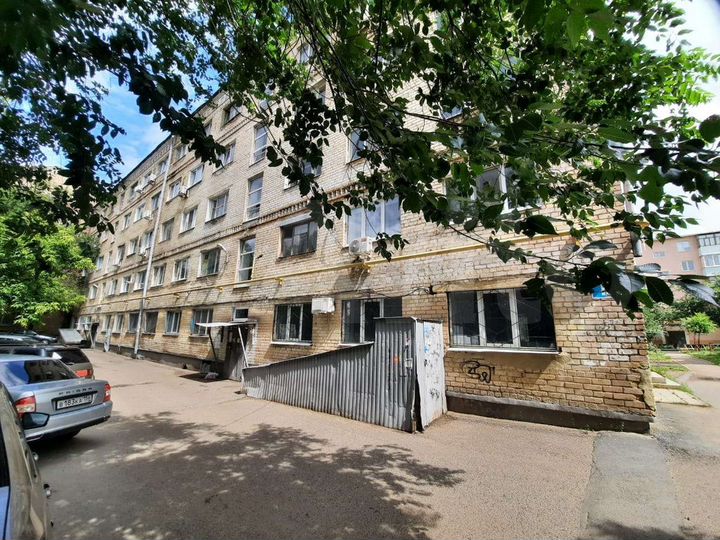 Комната 17 м² в 1-к., 4/4 эт.