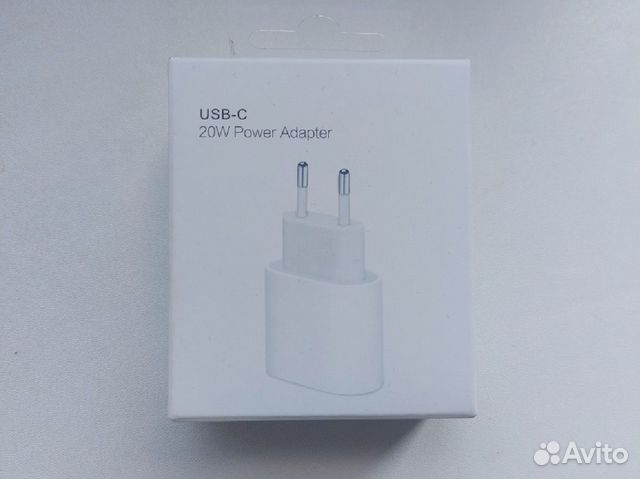 Блок зарядки iPhone 20W USB-C