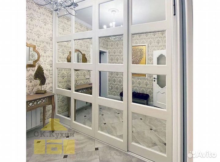 Распашной шкаф