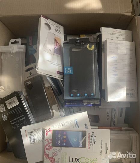 Аксессуары для смартфонов