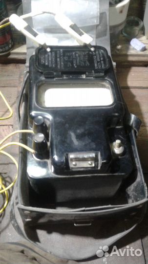 Мегаомметр