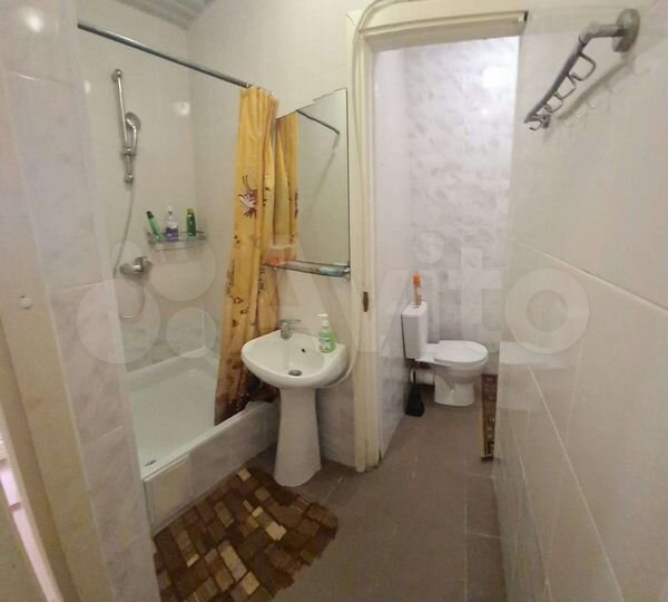 Комната 28 м², 2/3 эт.